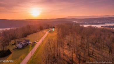 Welcome to Deerfield Resort--one of Norris Lake's most - photo 11