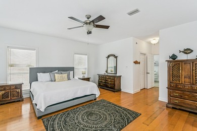 Dreaming of owning a beach home or seeking the perfect - photo 18