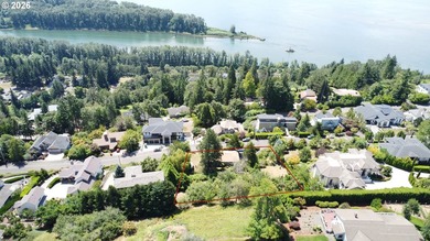 Live on top of the world in Camas, Washington. This rare, nearly - photo 18