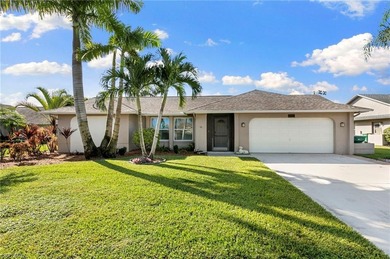 (private lake, pond, creek) Home For Sale in Naples Florida