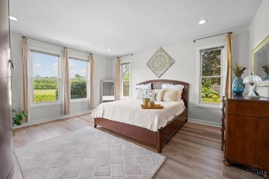 Welcome to your own private oasis with breathtaking views of the - photo 22