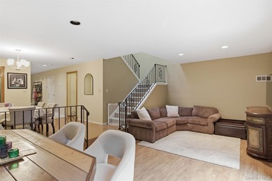 Welcome to this beautifully maintained 3-bedroom, 2.5 bath condo - photo 8