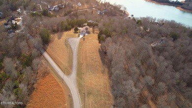 Welcome to Deerfield Resort--one of Norris Lake's most - photo 29