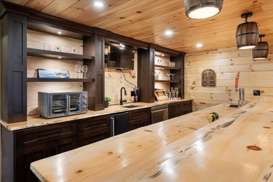 EXTRAORDINARY CRAFTSMANSHIP MEETS LAKEFRONT LIVING...A LEGACY - photo 32