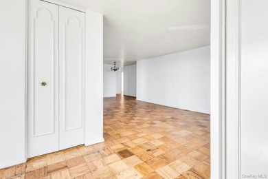 Breathtaking 270-degree views await you in this Kennedy House - photo 10