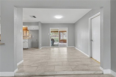 Welcome to this beautifully updated 3-bedroom, 2-bath home - photo 9