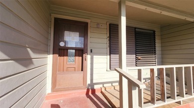 Great value alert! This classic 4-bedroom, 2-bath home is a - photo 3