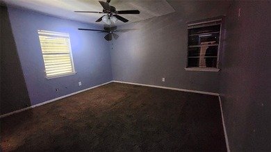 Great value alert! This classic 4-bedroom, 2-bath home is a - photo 6