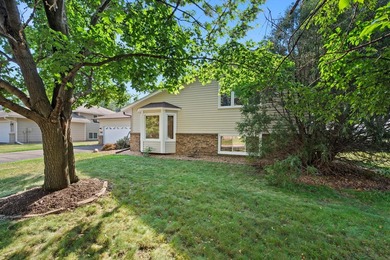 If your friend mentioned that cute home in Burnsville with all - photo 2