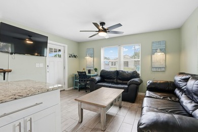 Fully renovated beach cottage and RENTAL MACHINE only .3 miles - photo 13