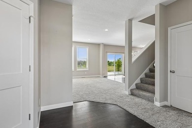 This beautiful home is in like new condition; with 4 bedrooms - photo 5
