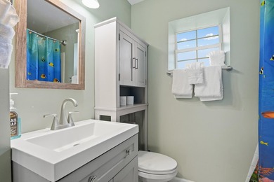 Fully renovated beach cottage and RENTAL MACHINE only .3 miles - photo 22