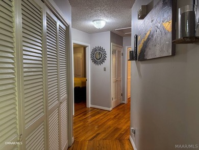 Live your best life in this beautifully appointed home! Roof and - photo 23