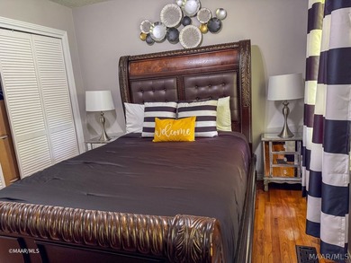 Live your best life in this beautifully appointed home! Roof and - photo 28