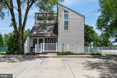 Exceptional opportunity to own a beautifully updated commercial - photo 1