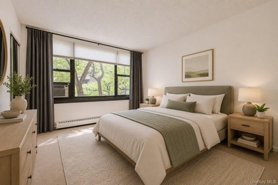 Welcome to Le Havre on the Water! This bright and airy unit has - photo 19