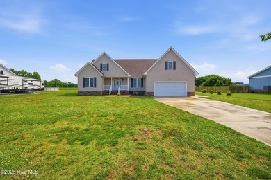 Charming 3-bedroom, 2-bath home with a spacious FROG offering - photo 3