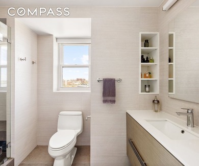 This expansive two-bedroom (convertible three) - photo 10