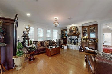 Enchanting and elegant, this Mariott home in Miramont will - photo 11