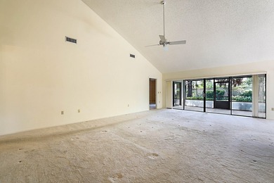 About a half mile to Jupiter's beautiful beach via sidewalks - photo 14