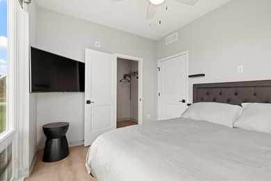 Whether you're looking for an investment property, weekend - photo 14