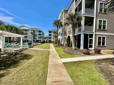Welcome to this elegant three-bedroom, two-bathroom condominium - photo 18
