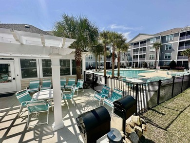Welcome to this elegant three-bedroom, two-bathroom condominium - photo 19