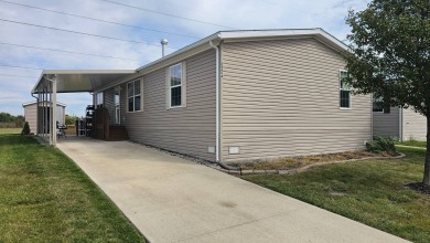 Lake Home For Sale in Flat Rock, Michigan