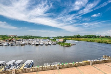 Rare opportunity to own this luxury 2BR/2BA villa in Building 5 - photo 26