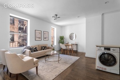 Bright, spacious, and beautifully renovated, this two-bedroom - photo 3