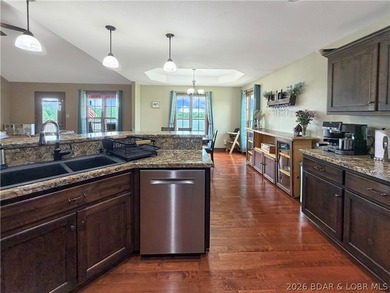Experience lakefront living in this well-appointed 3-bedroom - photo 12