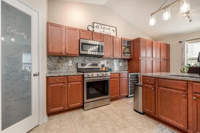 Welcome to Myrtle Grove Plantation! This fully updated 4 bedroom - photo 12