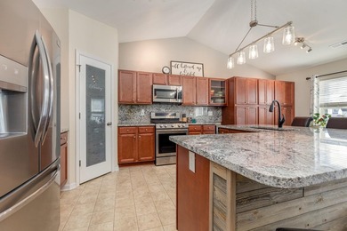 Welcome to Myrtle Grove Plantation! This fully updated 4 bedroom - photo 13