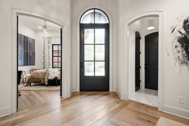 Within Timarron's Crescent Royale, fully remodeled villas of - photo 3