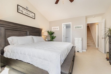 Welcome to Myrtle Grove Plantation! This fully updated 4 bedroom - photo 17