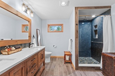 Welcome to the first-ever lake house offered in the exclusive - photo 19