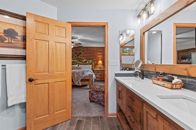 Welcome to the first-ever lake house offered in the exclusive - photo 22