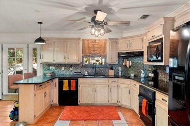 Stunning A-Frame Home on 5 Private Wooded Acres Exceptional - photo 28