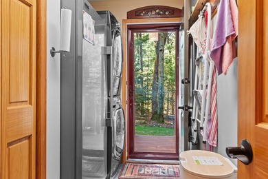 Welcome to the first-ever lake house offered in the exclusive - photo 28