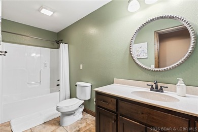 Experience lakefront living in this well-appointed 3-bedroom - photo 29