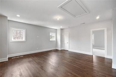 Introducing The Georgetown, an exceptional four-story Garden - photo 29