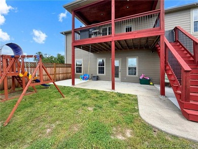 Experience lakefront living in this well-appointed 3-bedroom - photo 49