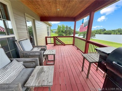 Experience lakefront living in this well-appointed 3-bedroom - photo 50