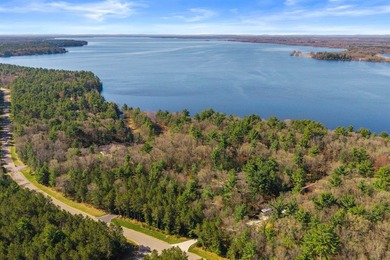 Welcome to the first-ever lake house offered in the exclusive - photo 56
