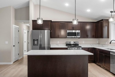 Buyer can make the interior and exterior selections. This brand - photo 9