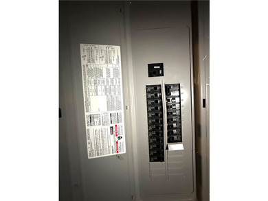 Lots of Updates! Great opportunity to own an updated home with - photo 13