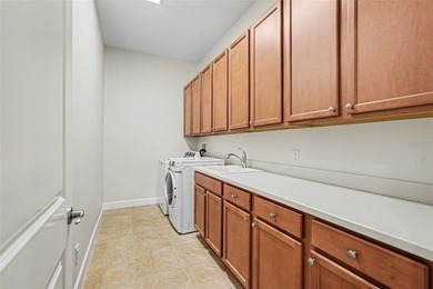 An exceptional opportunity awaits in Old Memorial Estates, a - photo 22