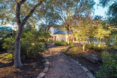 Golf course views, breathtaking sunsets, and a private garden - photo 28