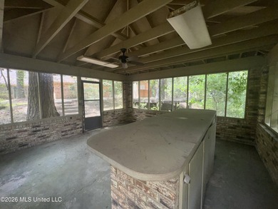 NEW LISTING IN FLORENCE with over 3300 square feet! Discover - photo 31