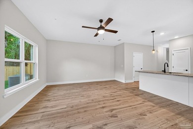 Located in North East Pensacola, and just 15 mins to Downtown - photo 6
